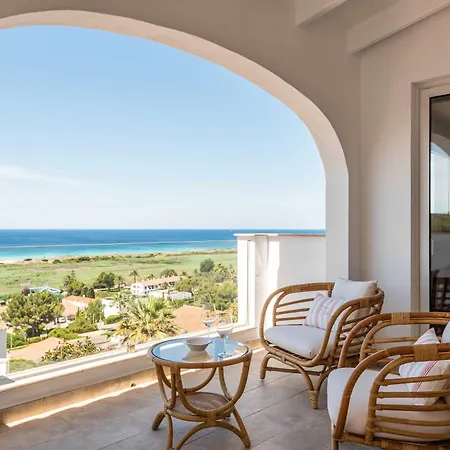 Atlantis - Beautiful Sea Views *