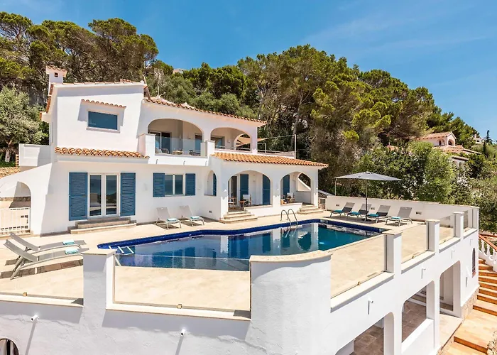 Atlantis - Beautiful Sea Views Villa *