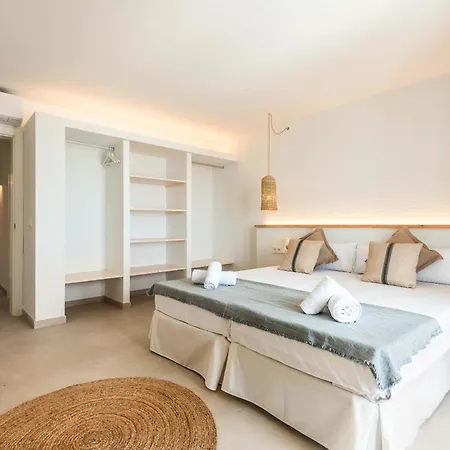 Atlantis - Beautiful Sea Views Villa Son Bou