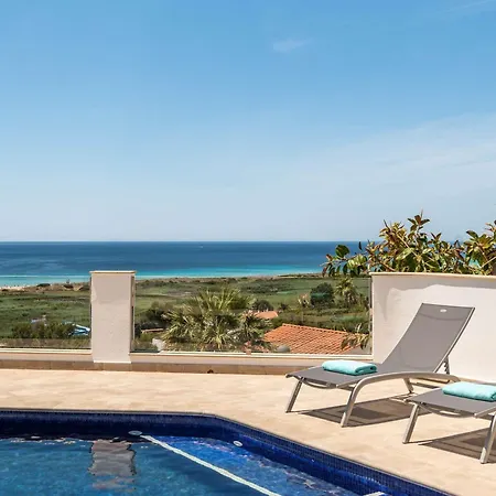 Atlantis - Beautiful Sea Views Villa *