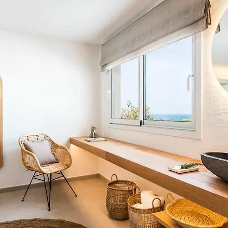 Atlantis - Beautiful Sea Views Villa